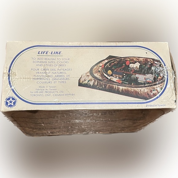 🎈2/$20 - Life-Like “Magnolia” Giant Trees. No 1016 - Model Railway Accessories - Picture 3 of 4